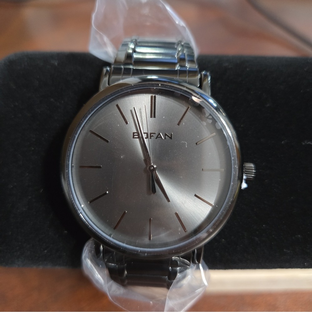 Bofan BF0012 42mm Black Mens Watch,SS Retractable Band,Water Resist,Quartz